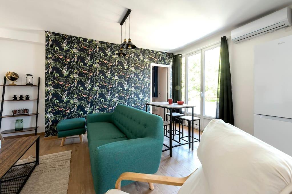 Apartamento L'Azur 15'Plage 10'Port 5'Train Clim Wifi Pkg Tolón Exterior foto